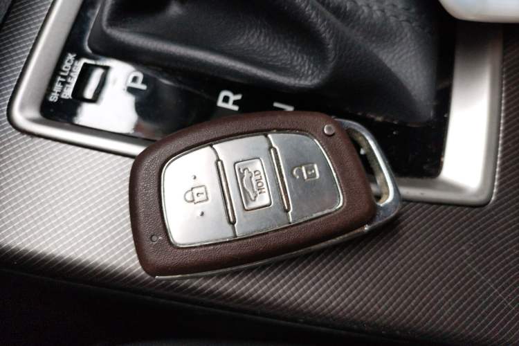 Used Hyundai Mistra 2019 1.8L Automatic Smart GLS Commemorative Model China VI Standard
