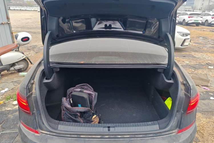 Used Volkswagen Passat 2022 330TSI Luxury Edition
