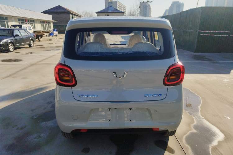 Used Wuling Hongguang MINIEV 2025 Four-Door Version Advanced Edition
