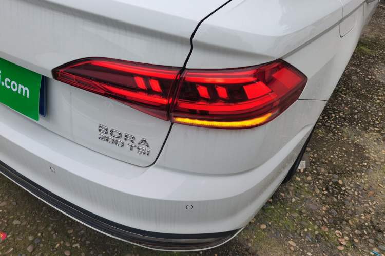 Used Volkswagen Bora 2023 200TSI DSG Comfort Edition
