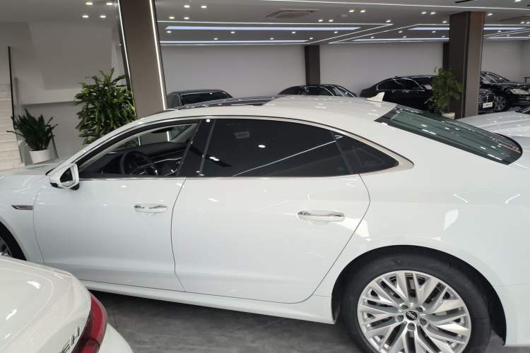 Used Audi A7L 2022 45 TFSI S-line Dream-Building Crystal Flow Package