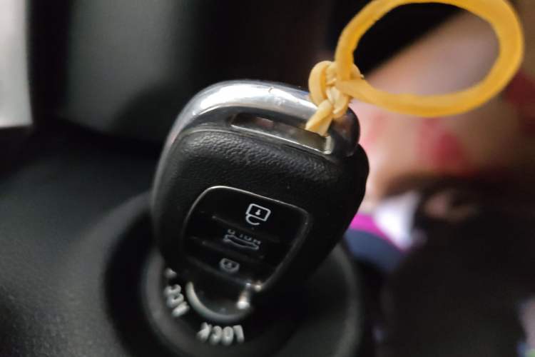 Used Hyundai Elantra 2016 1.6L Automatic ZhiXuan – Elite Version
