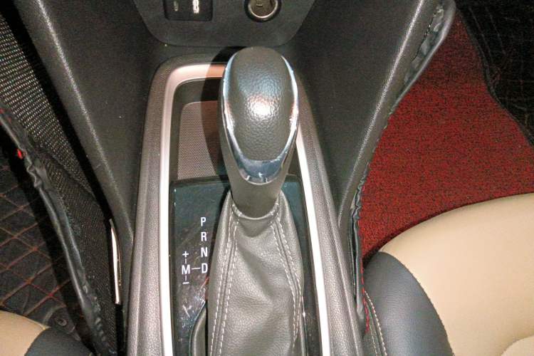 Used Chevrolet Monza 2021 320 Automatic Enjoyment Sunroof Edition