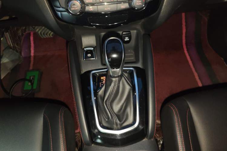 Used Nissan Qashqai 2022 2.0L CVT XV Smart Enjoyment Version
