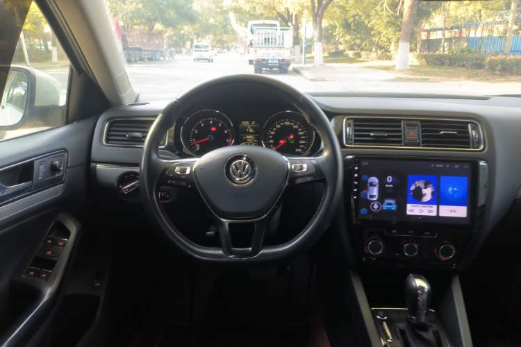 Used Volkswagen Sagitar 2018 1.6L Automatic Comfort Model