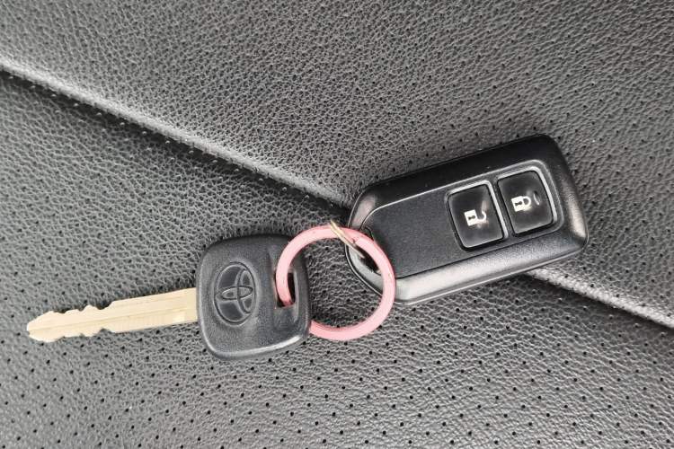 Used Toyota YARiS L 2021 X-Trail 1.5L CVT Leading Edition