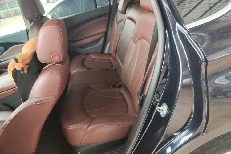 Used Buick Envision 2021 532T Two-Wheel-Drive Elite Version
