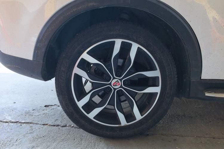 Used Roewe RX5 2016 30T Four-Wheel Drive Automatic Internet Smart Luxury Edition
