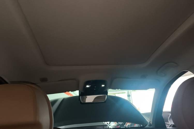 Used Chery Tiggo 8 L 2024 2.0T Two-Wheel Drive Prestige Version 5 Seats