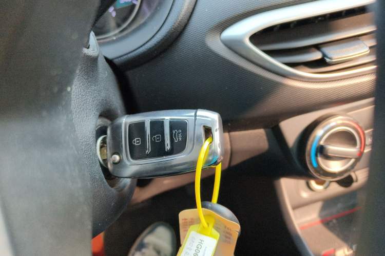 Used Hyundai Celesta 2017 1.6L Automatic Enjoyment Version GLS