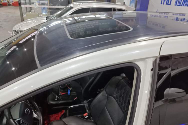 Used Honda Elysion 2019 2.0L Hybrid Luxury Edition
