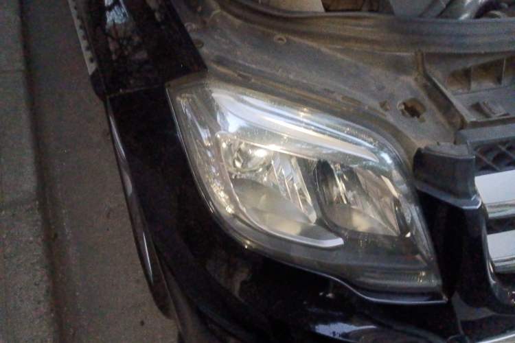 Used Mercedes-Benz GLK-Class 2015 GLK 260 4MATIC Dynamic Edition Ultimate Version
