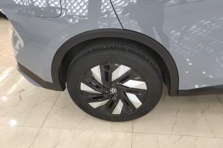 Used Venucia V DD-i 2023 60km iD Version