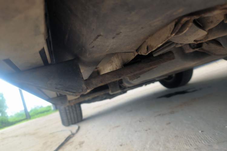 Used Geely Auto GX7 2014 2.0L Manual Luxury Version
