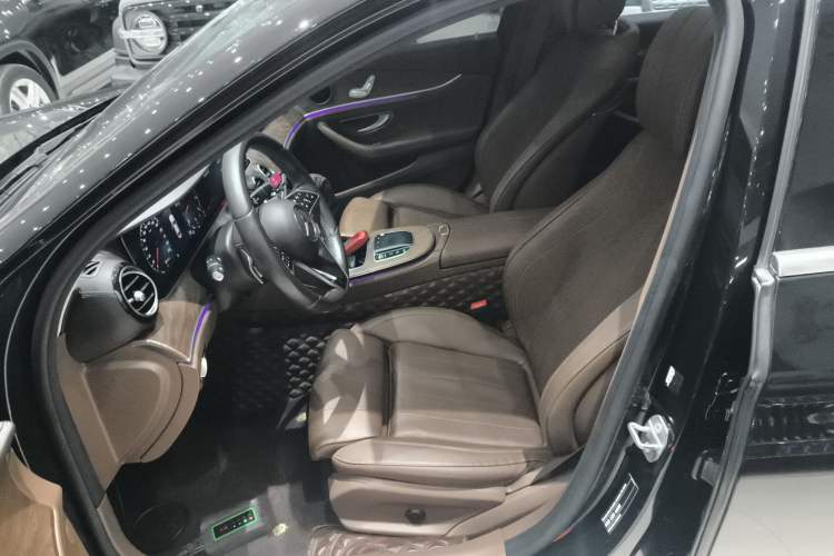 Used Mercedes-Benz E-Class 2022 Second Facelift E 260 L
