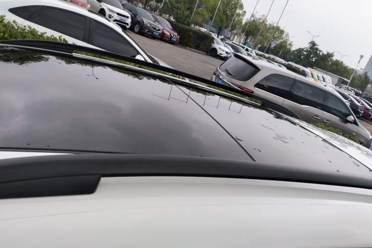 Used Volkswagen Tiguan 2017 300TSI Automatic Two-Wheel Drive Silk Road Comfort Edition
