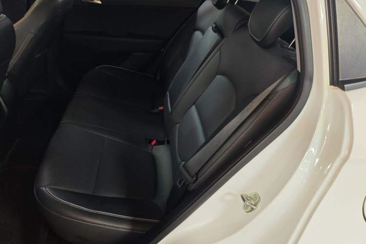 Used Hyundai ix25 2017 1.6L Automatic Smart Version
