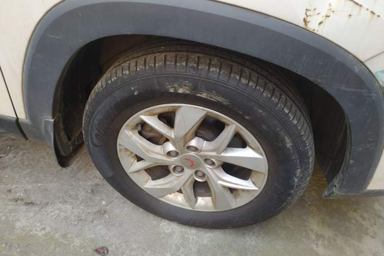 Used Wuling Hongguang S3 2018 1.5L Manual Comfort Model China V Standard
