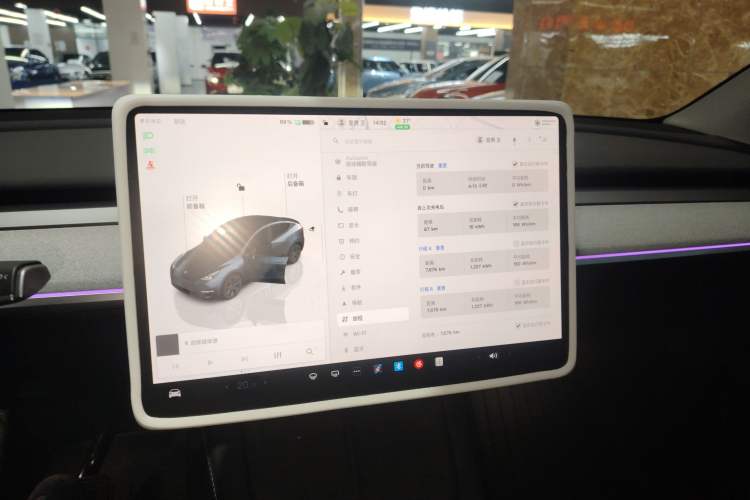 Used Tesla Model Y 2024 Rear-Wheel-Drive Version
