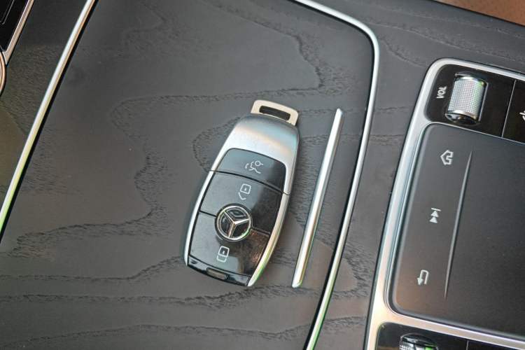 Used Mercedes-Benz E-Class 2020 Restyled E 300 L Exclusive Edition