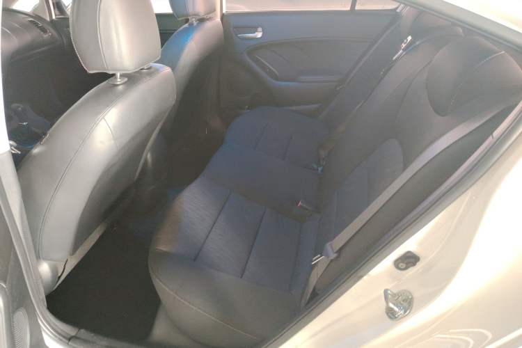 Used Kia K3 2015 1.6L Manual GL