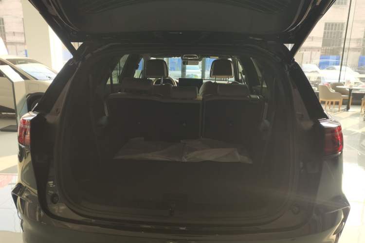 Used BYD Tang New Energy 2025 DM-i 115KM Flagship Model