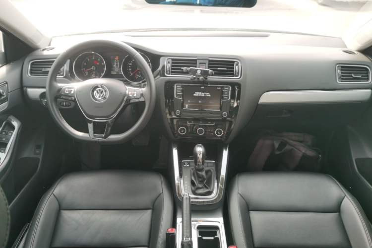 Used Volkswagen Sagitar 2018 180TSI DSG Prestige Edition