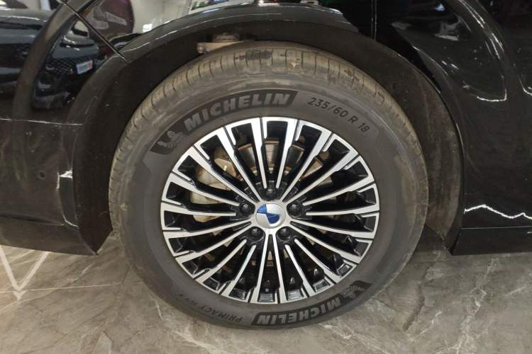 Used Denza D9 2022 DM-i 970 Four-Wheel Drive Flagship Model