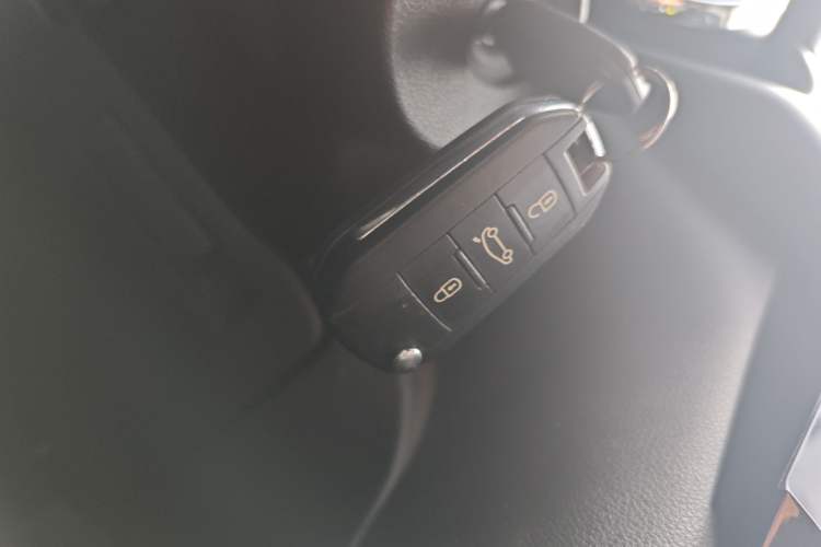 Used Peugeot 3008 2018 350THP Automatic Classic Edition
