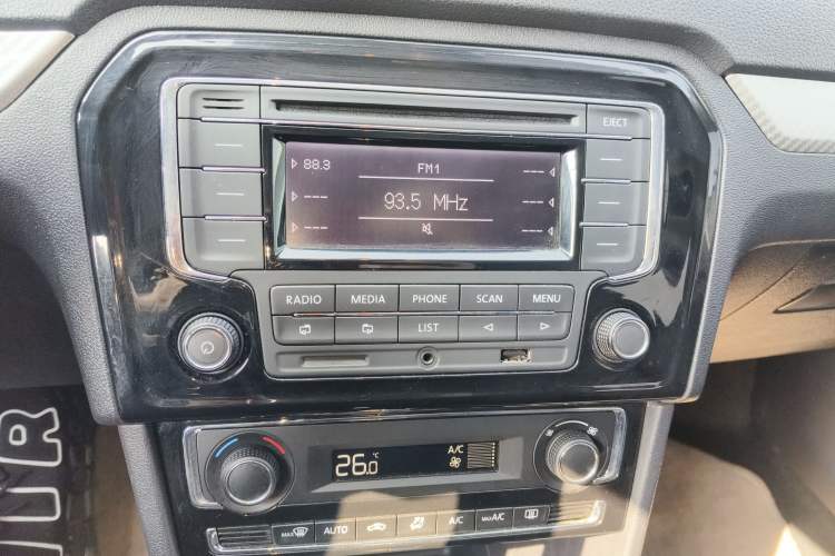 Used Volkswagen Jetta 2013 1.6L Automatic Luxury Model