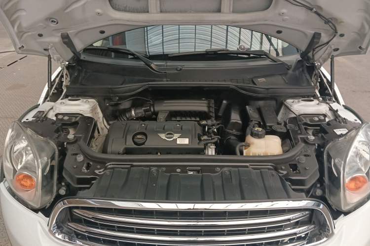 Used  Countryman 2014 1.6L COOPER Fun