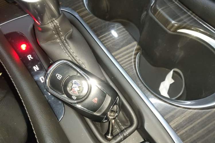 Used Buick Envision 2020 20T Two-Wheel Drive Elite Version