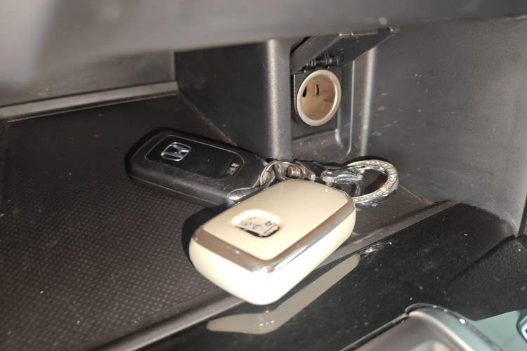 Used Honda UR-V 2020 370TURBO Four-Wheel Drive Premium Edition
