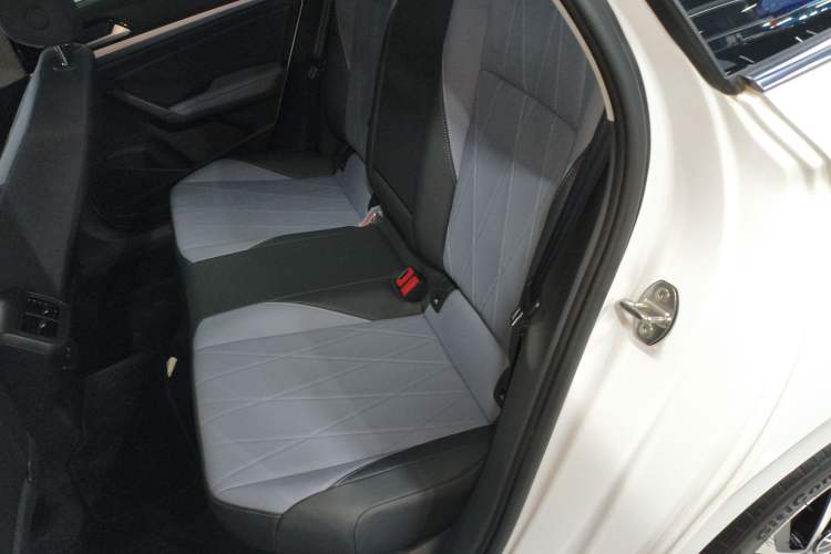 Used Volkswagen Lavida 2024 1.5L Automatic Starry Sky 5 Million Edition