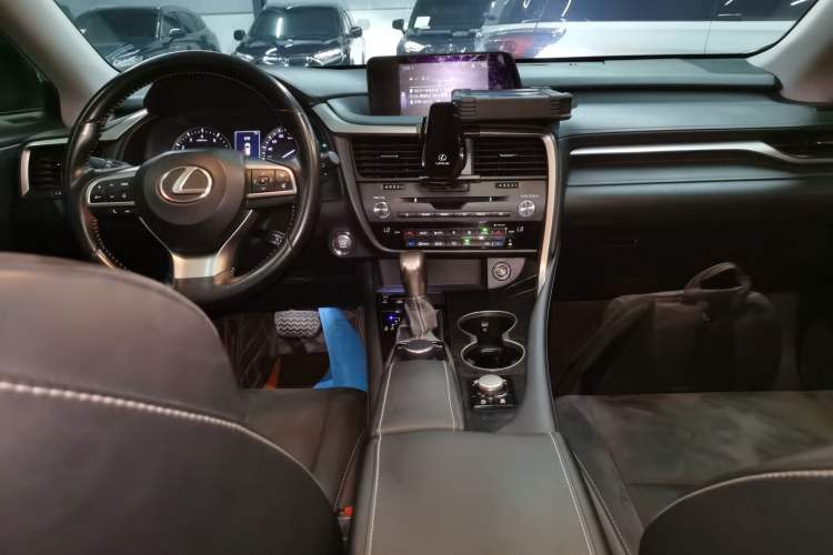 Used Lexus RX 2016 300 Two-Wheel Drive Elite Version China V Standard
