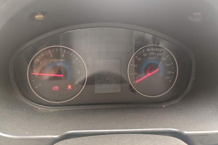 Used Dongfeng Fengon 330 2014 1.5L Manual Utility Version DK15