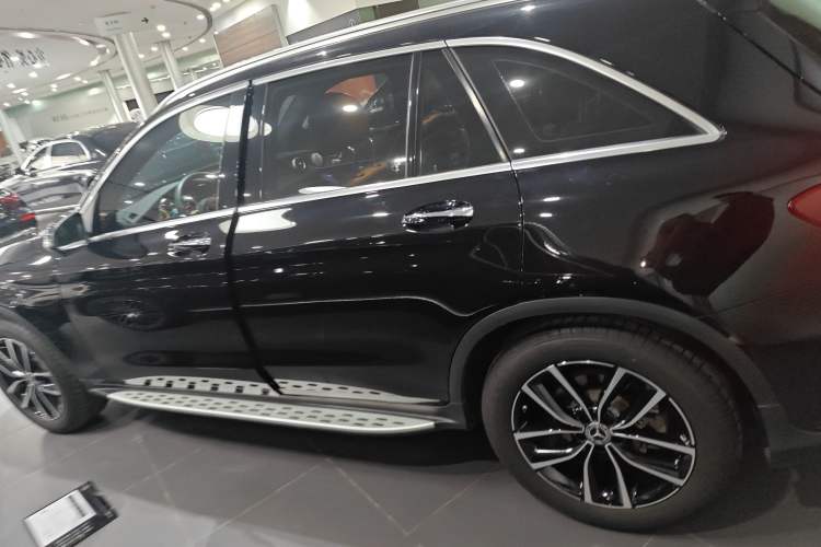 Used Mercedes-Benz GLC 2021 GLC 300 L 4MATIC Dynamic Model
