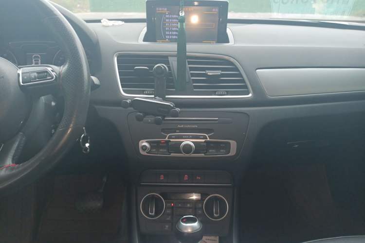 Used Audi Q3 2016 35 TFSI Fashion Model