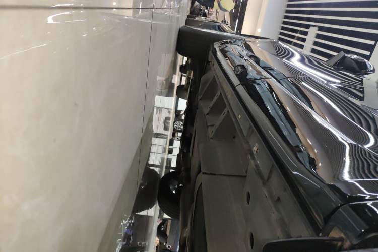 Used Cadillac XT6 2022 2.0T Six-Seater Four-Wheel Drive Luxury Version
