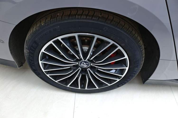 Used BYD Han 2025 EV with 701 km of Laser Radar-Enabled Intelligent Driving
