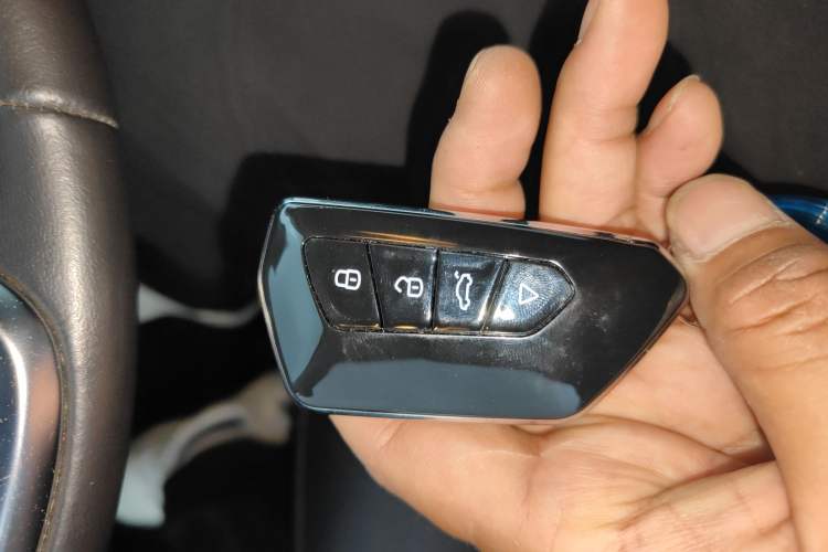 Used GAC Trumpchi GA4 2018 200T Automatic Luxury Edition
