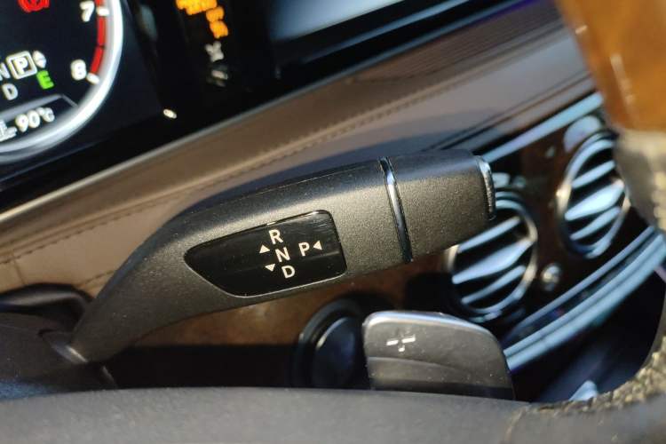 Used Mercedes-Benz S-Class 2016 S 320 L Luxury Model
