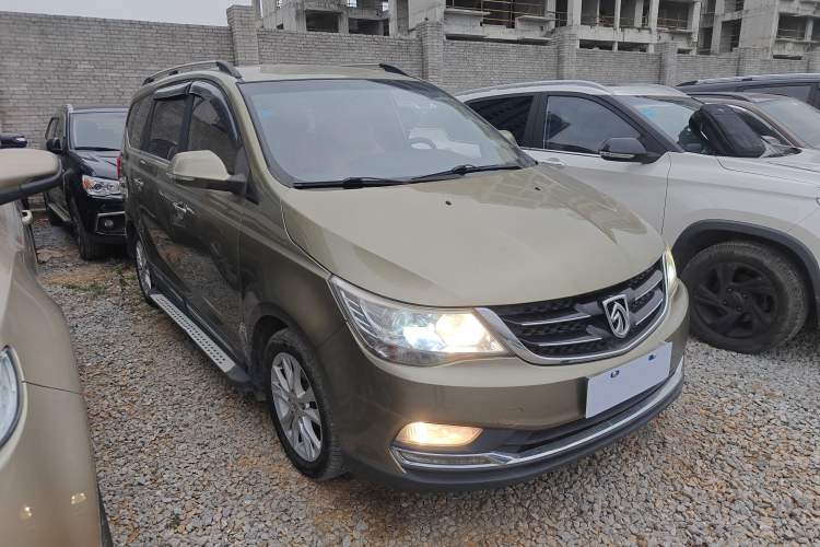 Used Baojun 730 2016 1.5L Manual Comfort Version 7 Seats China V Emission Standard