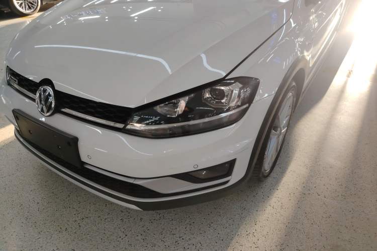 Used Volkswagen Golf 2019 1.8TSI Travel Edition