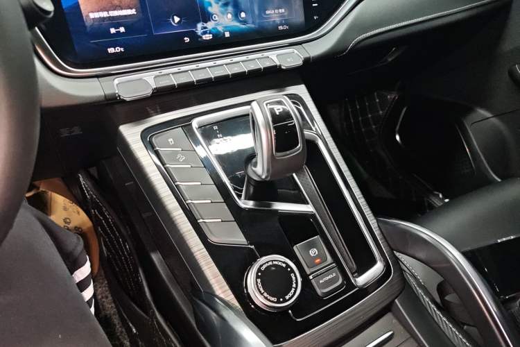 Used Geely Auto Emgrand X7 Sport 2020 1.8TD DCT Smart Connect PRO