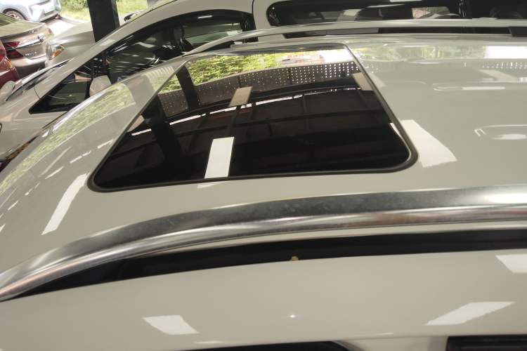 Used Mercedes-Benz M-Class 2015 ML 320 4MATIC
