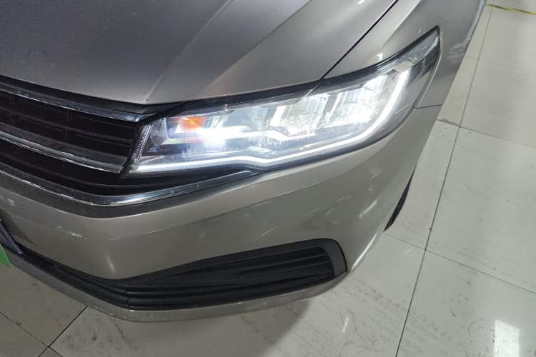 Used Volkswagen Bora 2019 Revised Version 1.5L Automatic Fashionable Style China VI