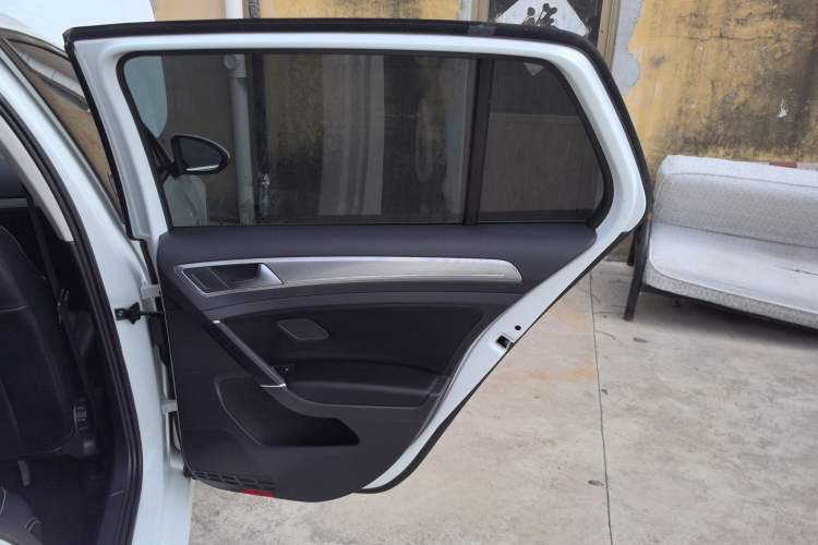 Used Volkswagen Golf 2020 200TSI DSG Comfortable and Ambitious Edition
