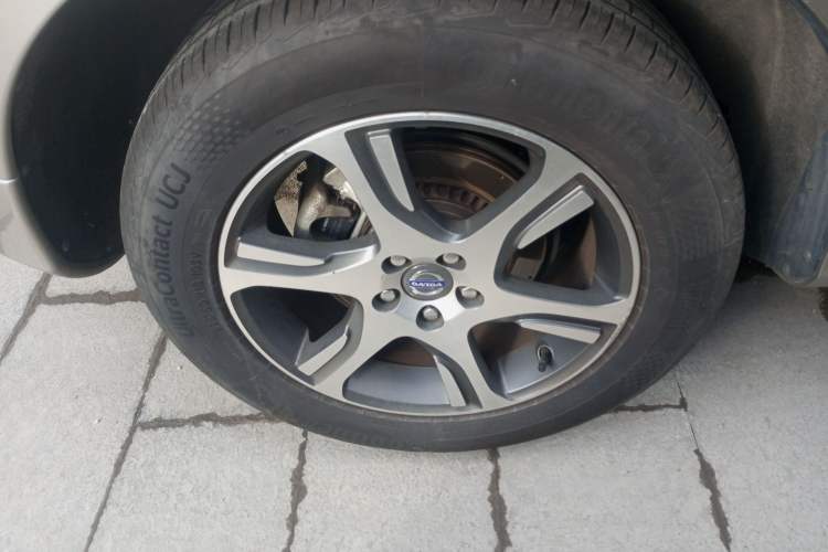 Used Volvo XC60 2015 T5 AWD Zhiyuan Edition
