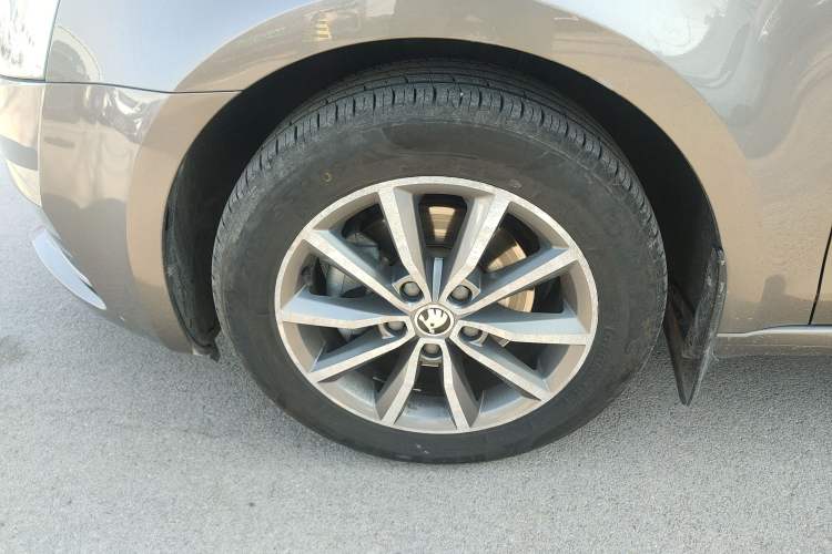 Used Skoda Octavia 2017 1.6L Automatic Chuanxing Edition
